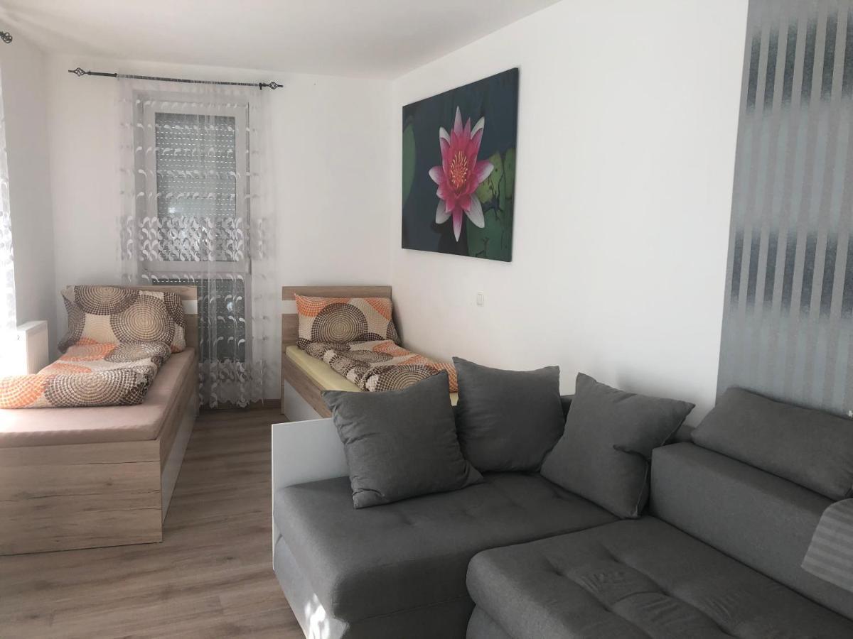Edes Alom Guesthouse Segedín Exteriér fotografie